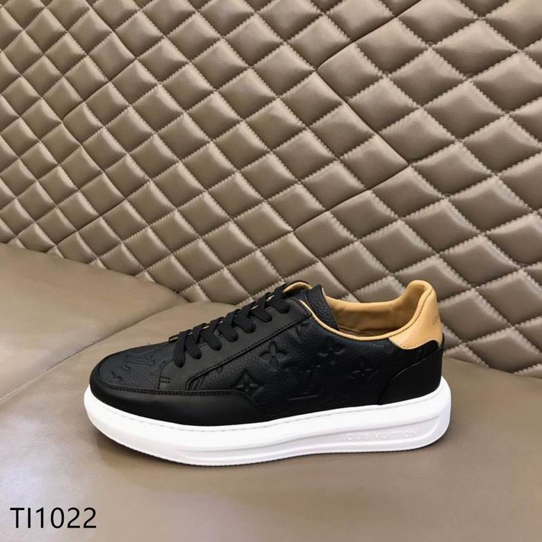 LV sz38-44 n03114